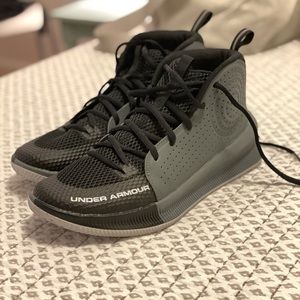 Under Armour Women's Jet 2019 Basketball Shoe